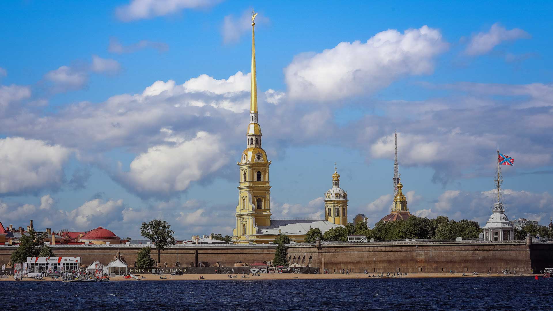PANORAMIC TOUR WITH VISIT TO THE PETER AND PAUL FORTRESS